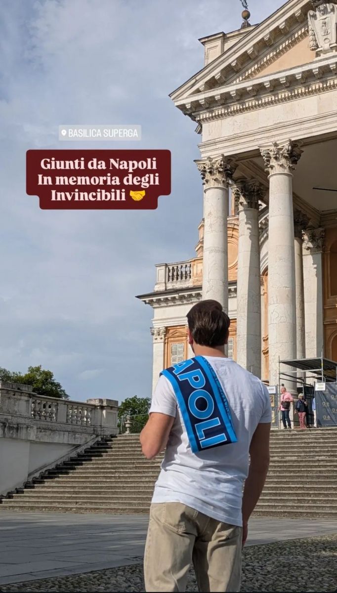 Tifosi Napoli a Superga